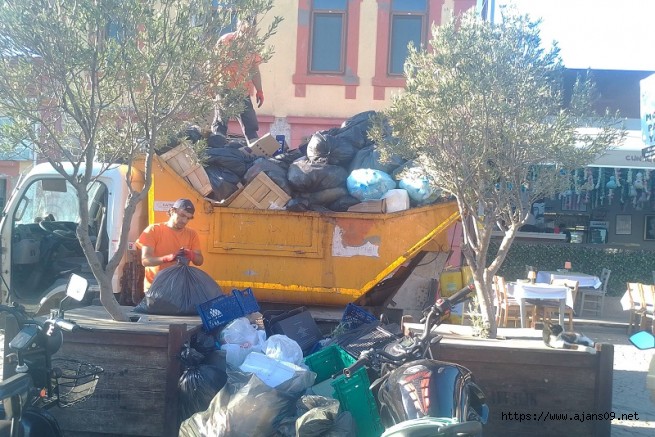 Ayvalık'ta Tatilci Bayramda 3 Bin 600 ton Çöp Bıraktı