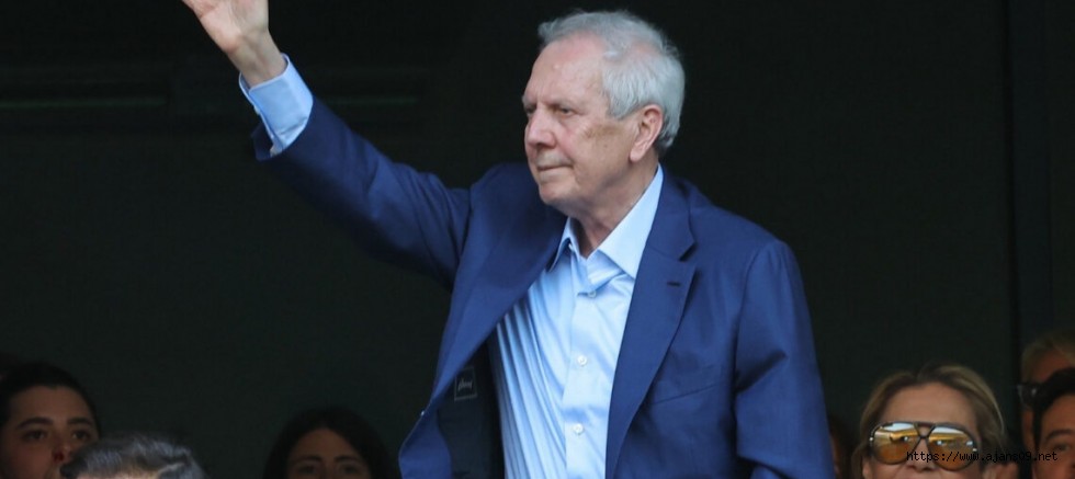 Aziz Yıldırım yeniden başkan seçildi. "Kazanan Fenerbahçe'dir"