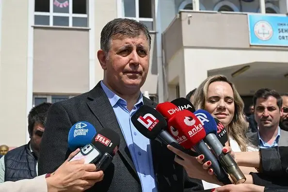 Cemil Tugay: İzmir Körfezi İçin Yetki Bakanlıkta