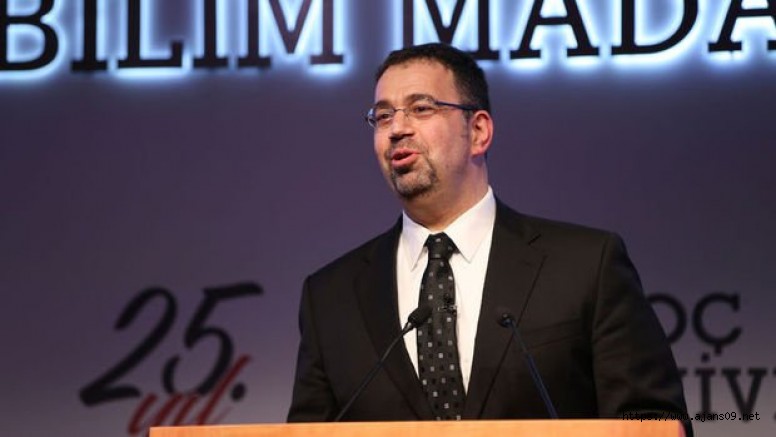 Daron Acemoğlu'na Ekonomi Nobel Ödülü Verildi