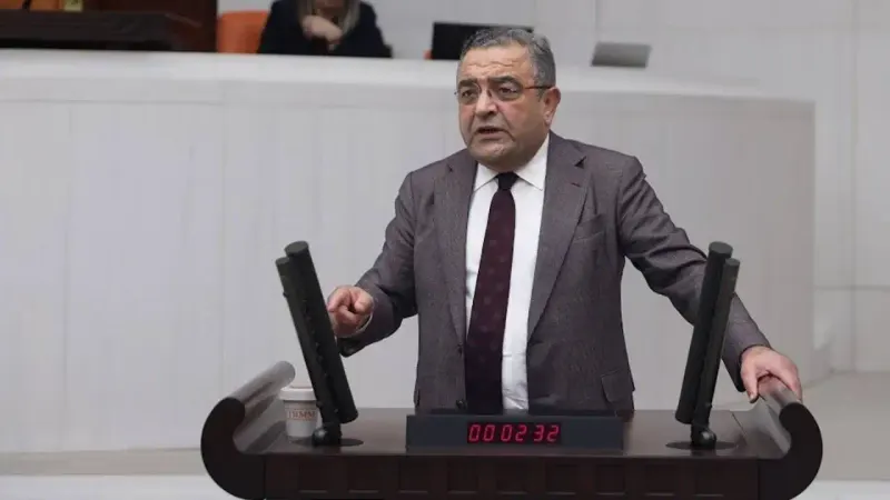 Deniz Göktaş'a verilen ceza diğer sanatçılara gözdağı