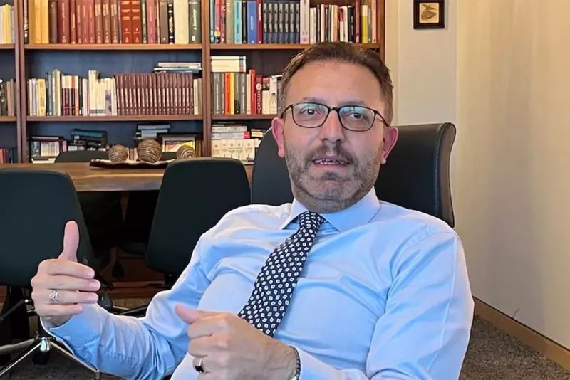 Eski AKP milletvekili Ertan Aydın hakkında yakalama kararı