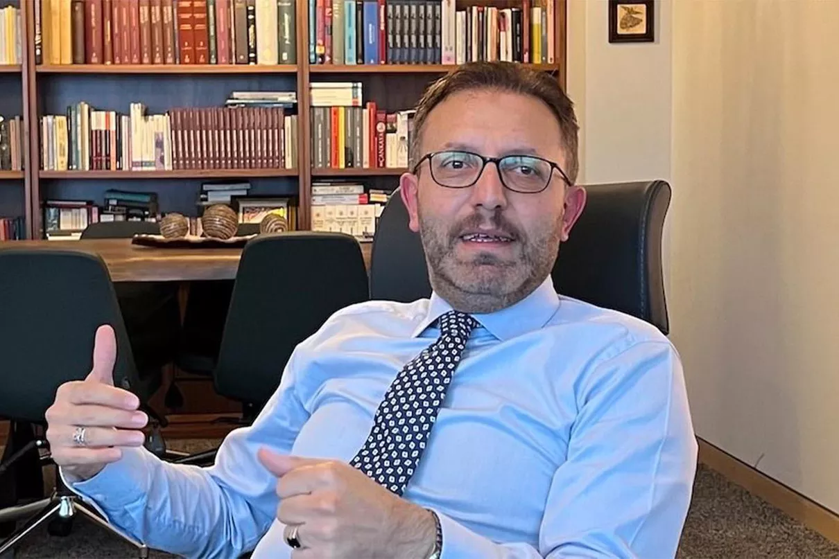 Eski AKP milletvekili Ertan Aydın hakkında yakalama kararı