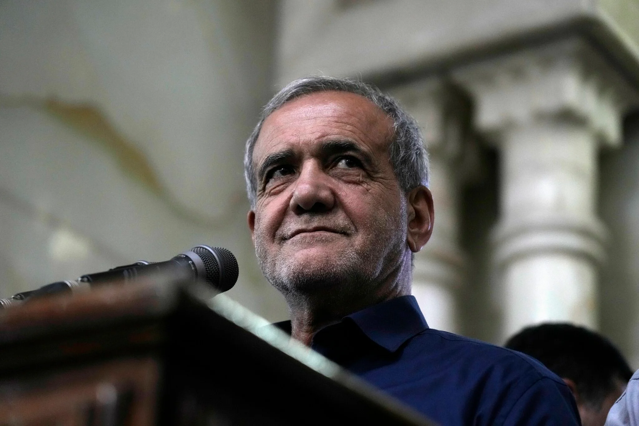 Pezeşkiyan'dan İsrail'e sert uyarı: 'Parmağımız tetikte"