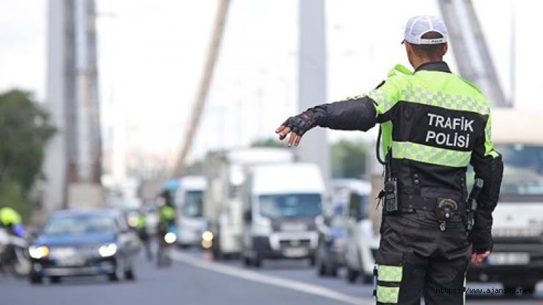 Trafik cezalarında 73 milyar TL hedefe karşın 165 milyar TL toplandı