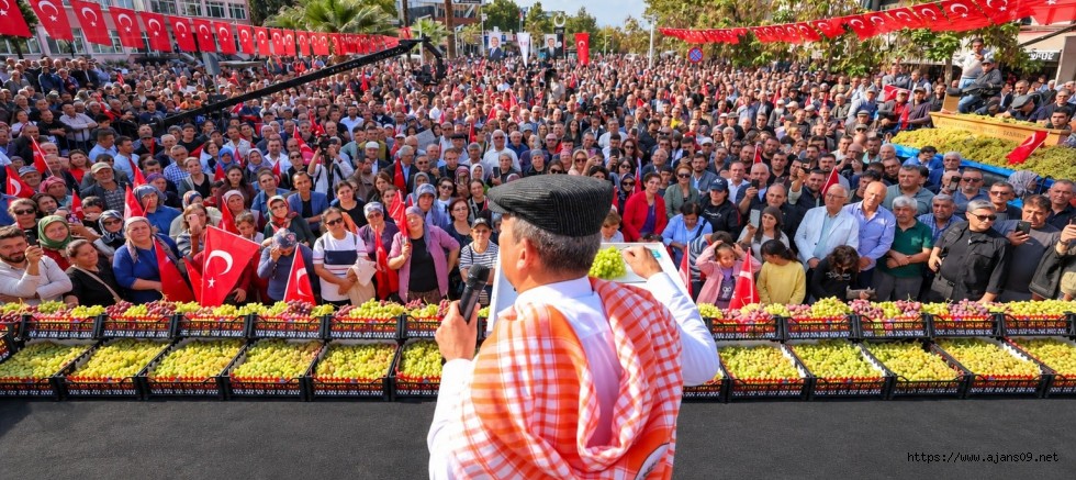 “Üzümde Bile Ayrımcılık Yapıyorlar; Üzümcüyü Donda Bırakıp Parayı Fonda Bırakanlar, Kendilerini Zengin Ediyorlar